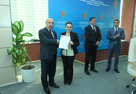 Sosial xidmət sahəsində təlim keçən iştirakçılara sertifikatlar təqdim edilib