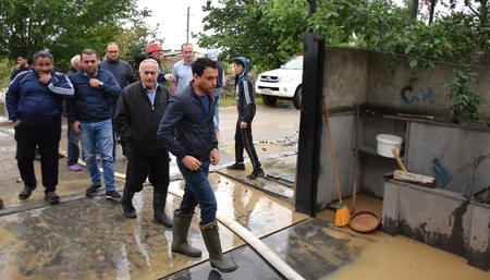 Marneulidə şiddətli yağışların vurduğu ziyan aradan qaldırılır