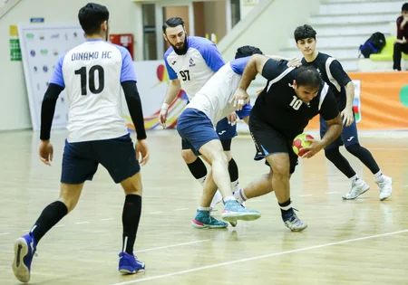 Həndbol üzrə Azərbaycan çempionatı: “İdman Akademiyası” qələbələrlə liderliyini möhkəmlədib