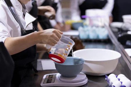 “AzerGold” şəhid və müharibədə yaralananların ailələri ilə bağlı növbəti sosial layihəyə start verib