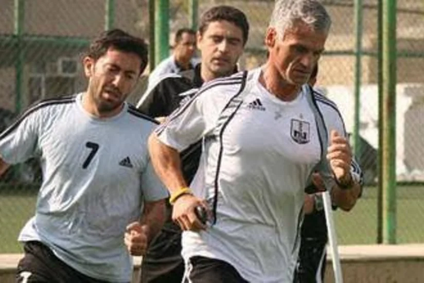 “Neftçi” italiyalı məşqçi ilə müqavilə bağlayıb