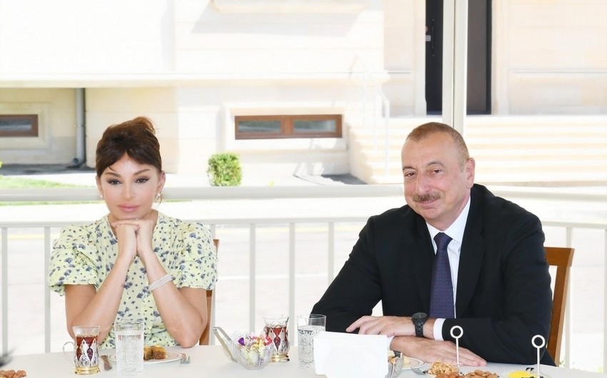 Prezident İlham Əliyev: Bu ilin altı ayında gəlirlərimiz 400 milyon manatdan çox artıb