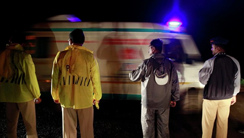 Hindistanda məktəb avtobusu aşıb, 26 şagird ölüb