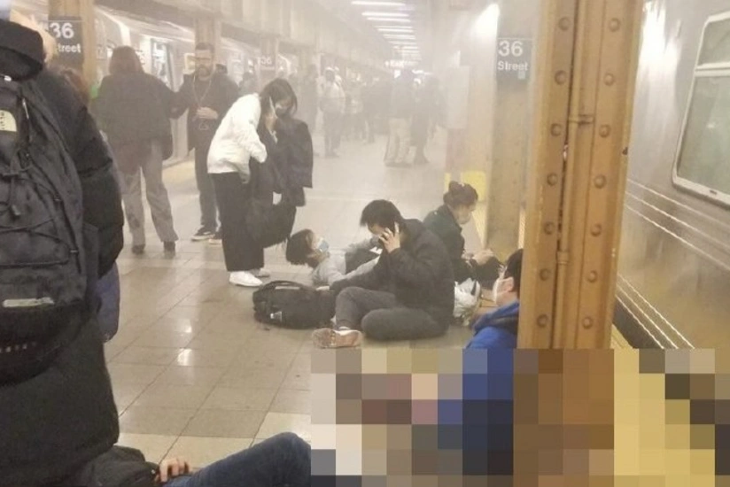 После стрельбы в метро Нью-Йорка госпитализировали 29 человек