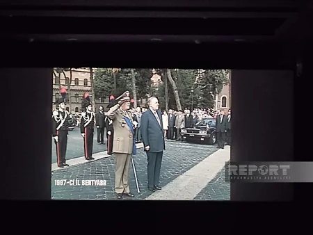 Bir səfərin izi ilə filminin təqdimatı olub