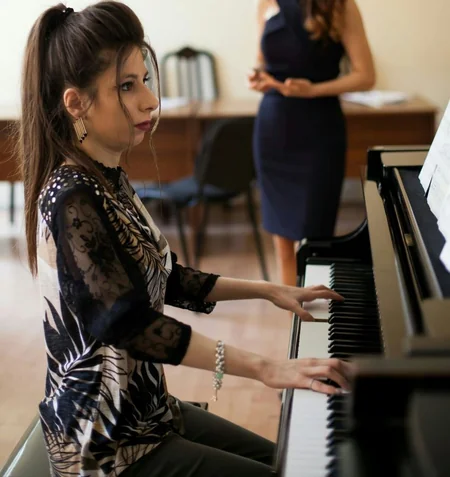 Musiqili Teatrın pianoçusu Beynəlxalq Müsabiqədə II olub