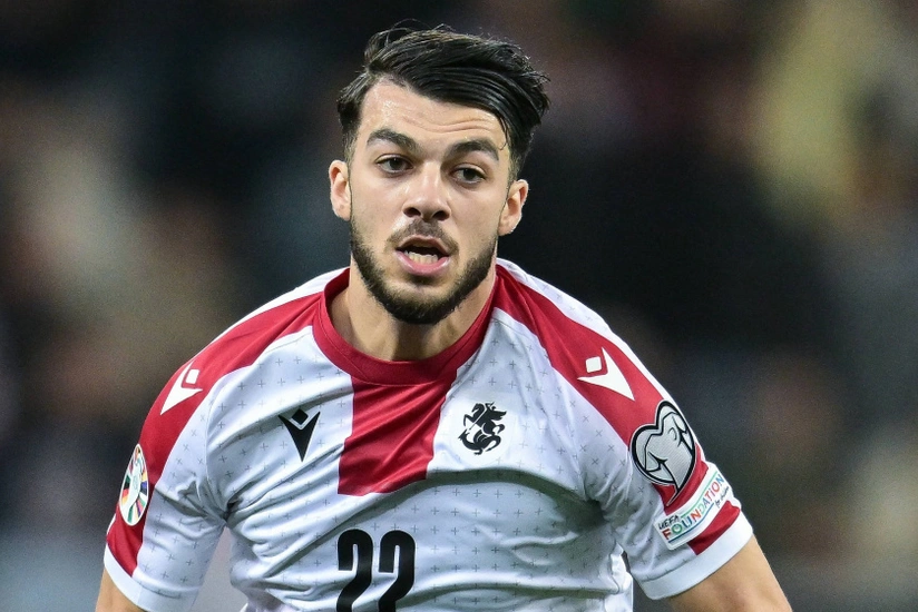 Gürcüstan millisinin üzvü Fransa klubuna transfer olunub