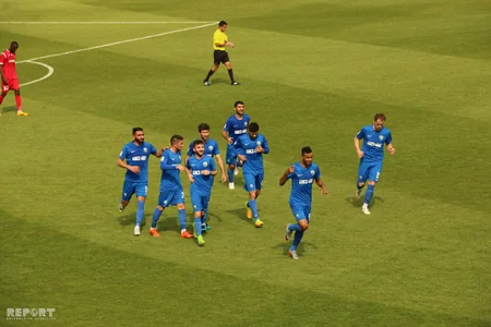 Kəpəz Gəncədə Keşlə ilə heç-heçə edib - VİDEO