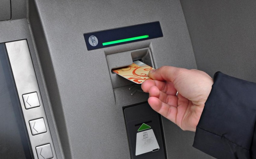 Azərbaycanda hər 3,7 min nəfərə bir bankomat düşür