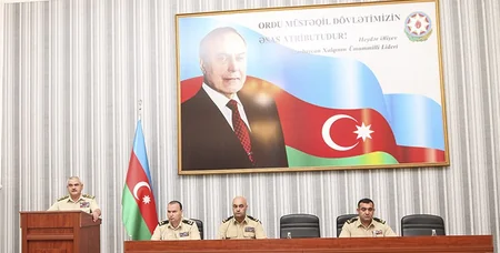 Səfərbərlik və Hərbi Xidmətə Çağırış üzrə Dövlət Xidmətində müşavirə keçirilib