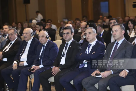Bakıda islamofobiya ilə mübarizəyə dair beynəlxalq konfrans yekunlaşıb, kommunike qəbul edilib - YENİLƏNİB-2