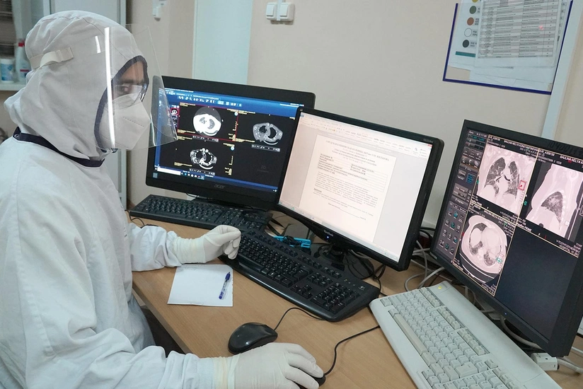 Scientists reveal how SARS-CoV-2 can get into lungs