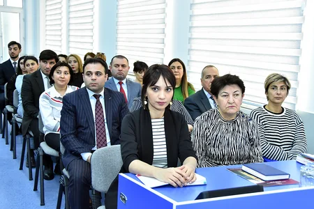 Heydər Əliyevin 100 illik yubileyinə həsr olunmuş elmi konfrans keçirilib