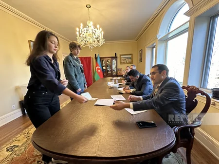 ABŞ-də yaşayan azərbaycanlılar prezident seçkiləri ilə bağlı səsvermədə fəal iştirak edir