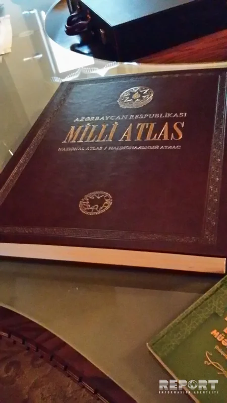 Qafqaz Müsəlmanları İdarəsinin kitabxanasından - FOTOREPORTAJ