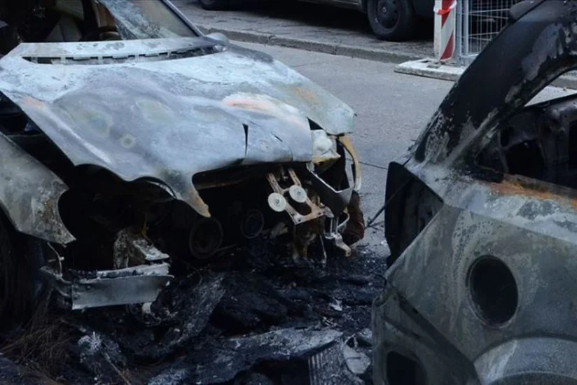 В Греции сожгли автомобили турецких дипломатов