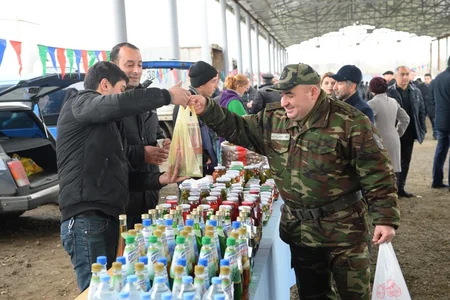 Lənkəranda bayram yarmarkası təşkil olunub