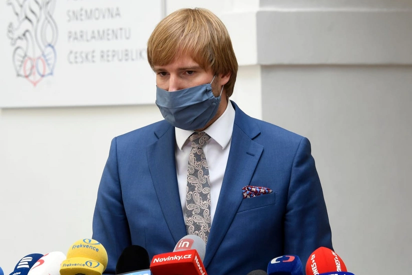 Çexiyanın səhiyyə naziri koronavirusa görə istefa verib