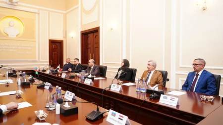 Fərid Əhmədov İraq Federal Ali Məhkəməsinin sədri ilə görüşüb