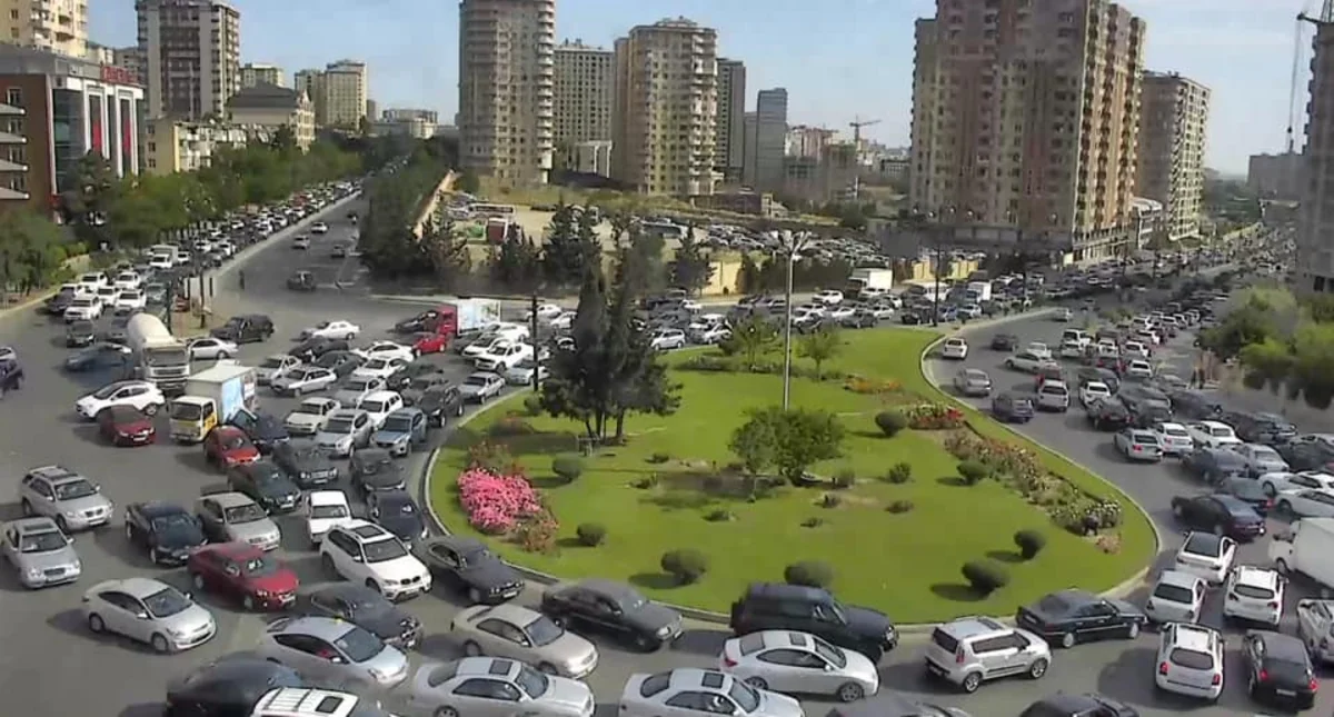 BNA: Hazırda bir sıra küçə və prospektlərdə tıxac var