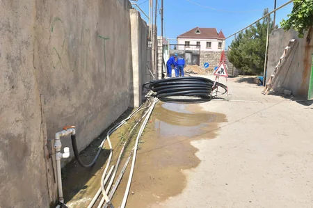 Zabratda əlavə mərkəzləşdirilmiş içməli və tullantı su şəbəkələri yaradılır