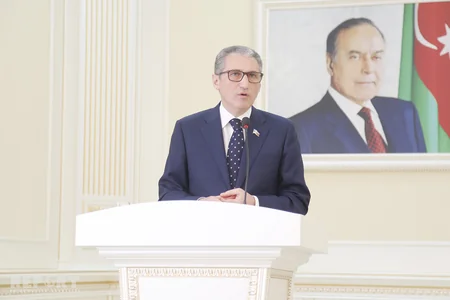 ​Zeynal Nağdəliyev Sumqayıtda vətəndaşların problemlərini dinləyib - FOTO