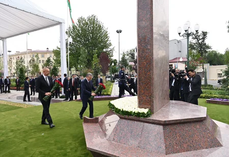 Ilham Aliyev, Shavkat Mirziyoyev attend opening of Heydar Aliyev Square in Tashkent
