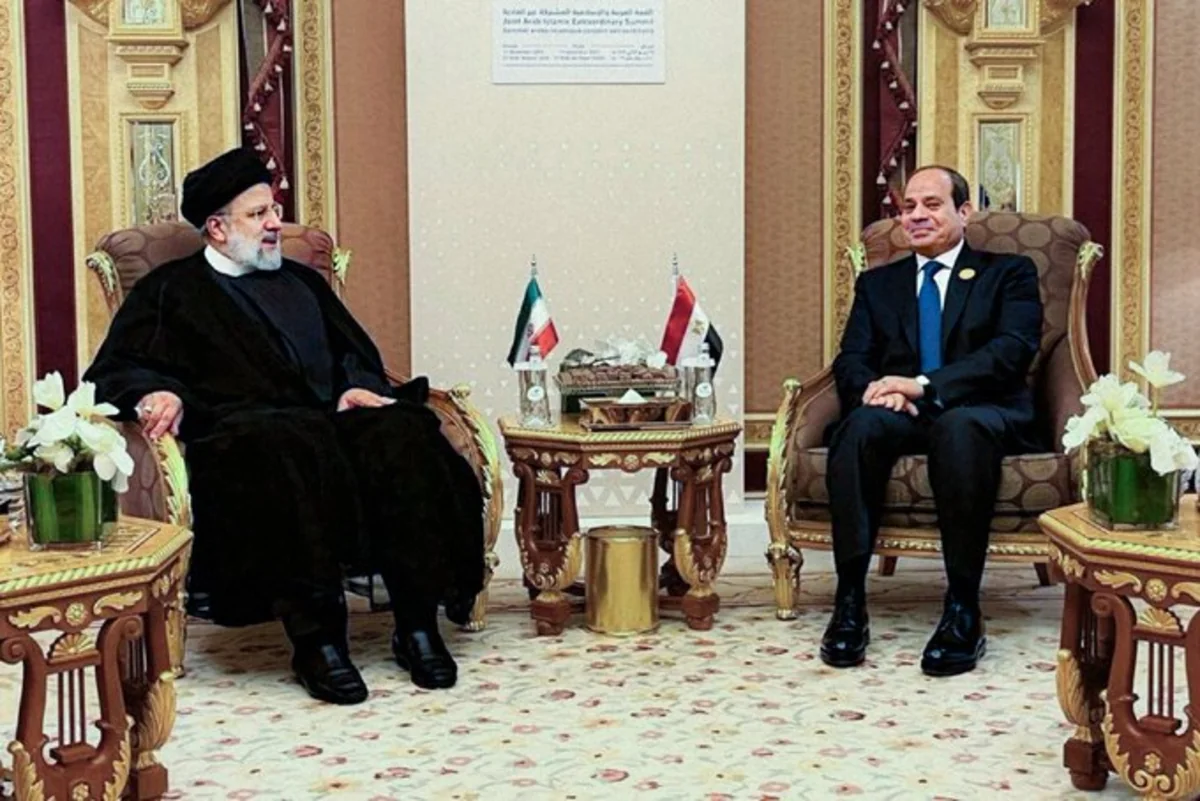 Iranian, Egyptian presidents hold phone call