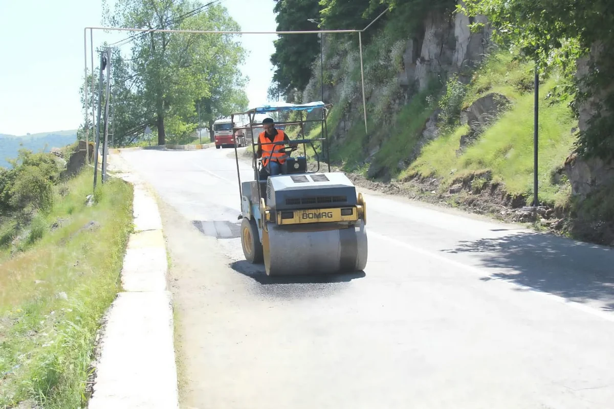 Gəncə-Daşkəsən avtomobil yolunda təmir işləri aparılır