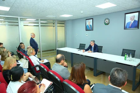 Bir sıra xəstəxana rəhbərlərinə xəbərdarlıq edilib