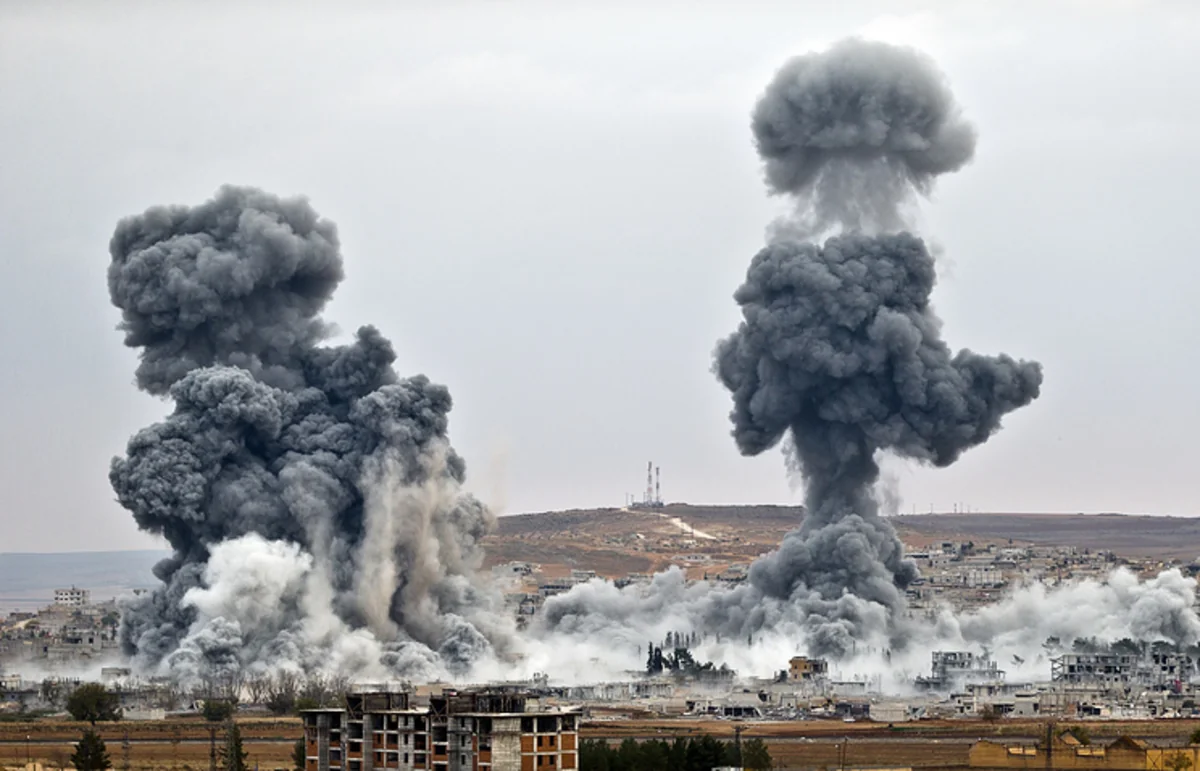 ​ABŞ HHQ-nin Suriyada müxalifət silahlılarına səhvən zərbəsi endirməsi nəticəsində 10 nəfər ölüb