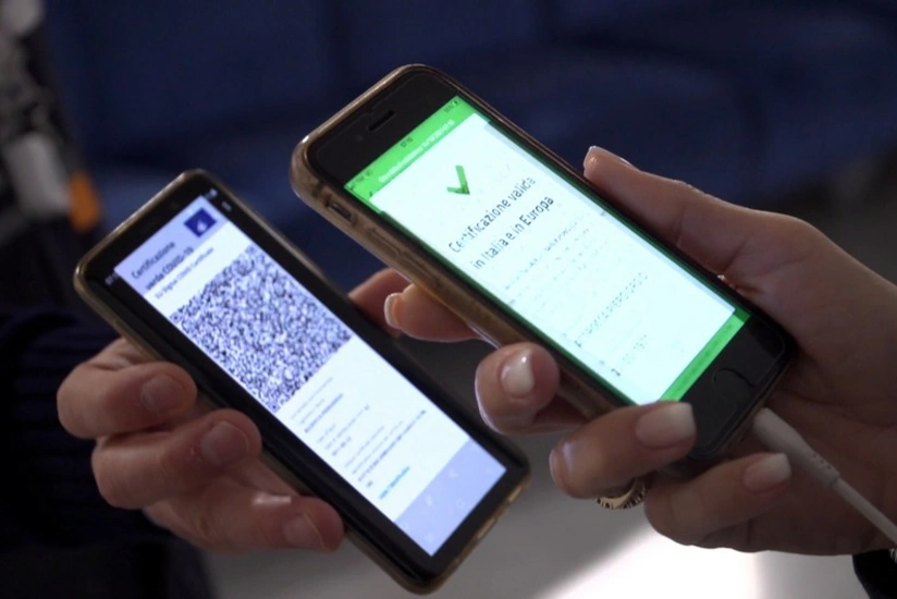 В Грузии иностранцам позволили использовать электронные паспорта COVID-19