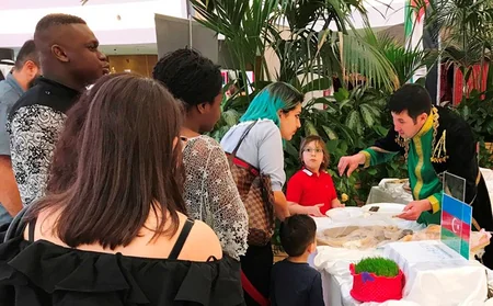 Azərbaycan BƏƏ-də keçirilmiş beynəlxalq mədəniyyət və kulinariya festivalında təmsil olunub
