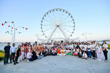 Picturesque Baku Boulevard, overlooking iconic Baku Eye, hosts mesmerizing yoga extravaganza