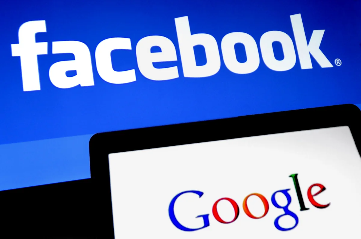 Facebook и Google резко подешевели