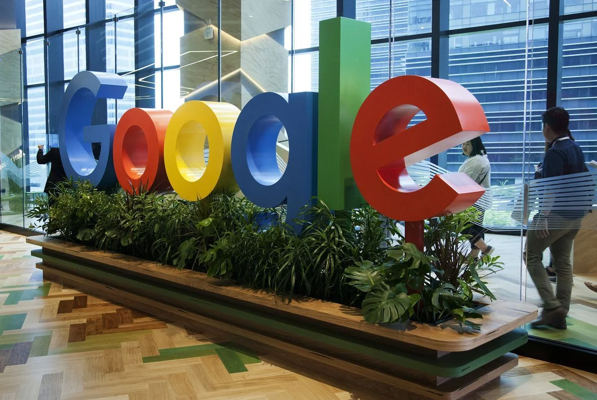 Бельгия подаст в суд на Google за раскрытие военных тайн