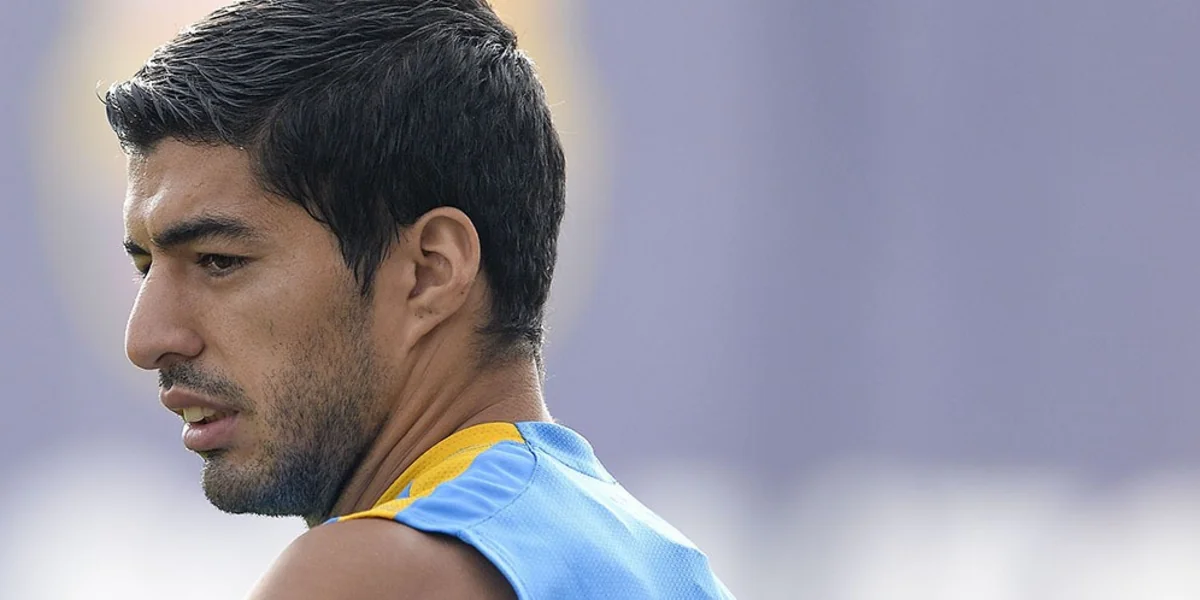 Suares dörd ay futbol oynamayacaq