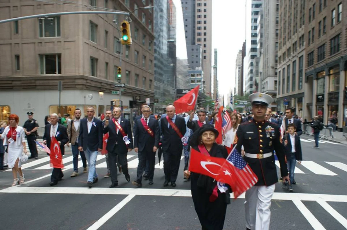 Azerbaijani diaspora participates in Turkish Day Parade in New York