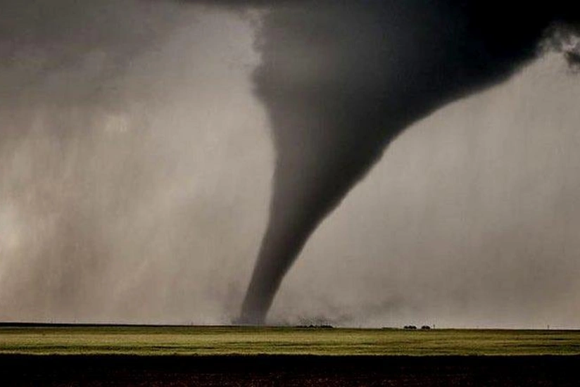 ABŞ-da qasırğa və tornado qurbanlarının sayı 26-ya çatıb - YENİLƏNİB