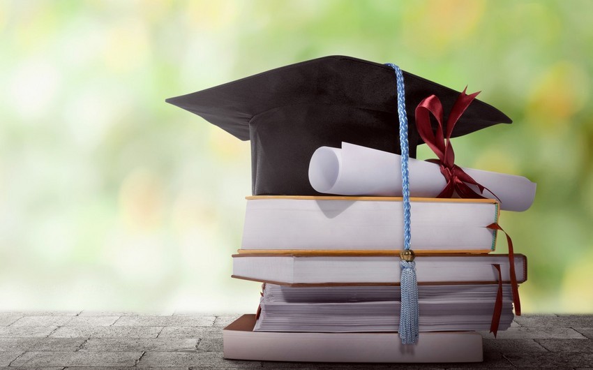 Azərbaycanda diplomları tanınmayan xarici universitetlərin Bakı filiallarının adları açıqlanıb