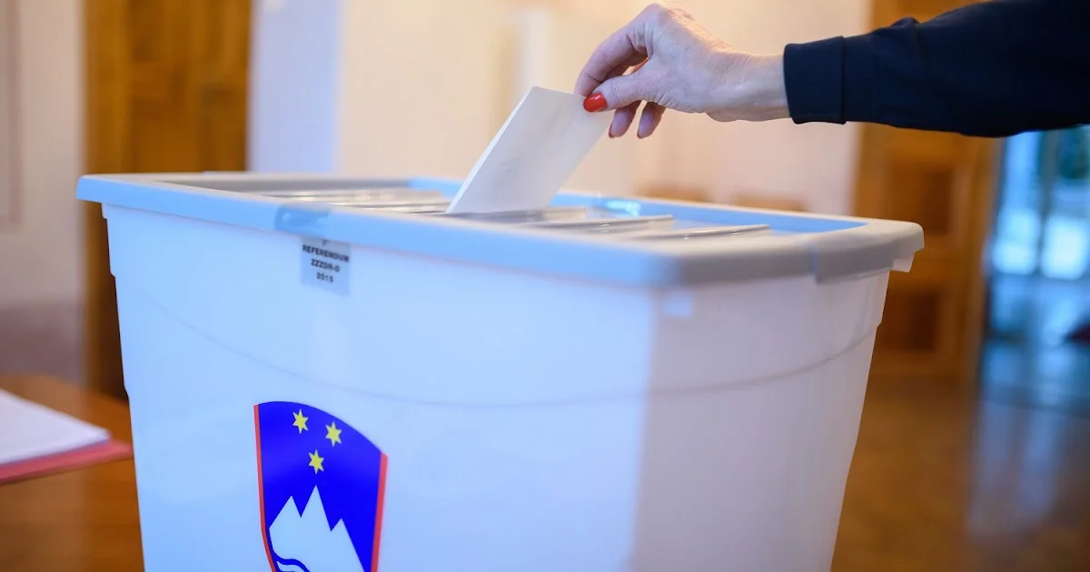 В Словении началось голосование на парламентских выборах