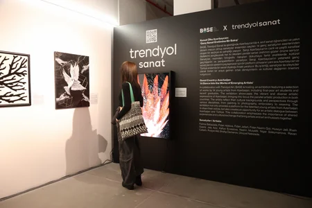“Trendyol”un dəstəyi ilə Azərbaycan rəssamlarının əsərləri Türkiyədə sərgiləndi 