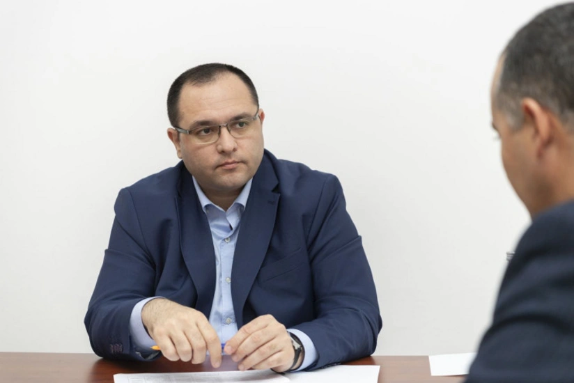 Məcnun Məmmədov Ağsuda vətəndaşları qəbul edib