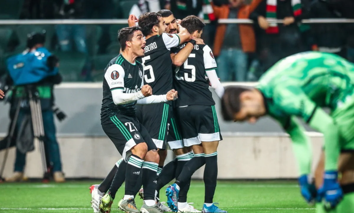 Mahir Emreli Napoliyə qol vurub