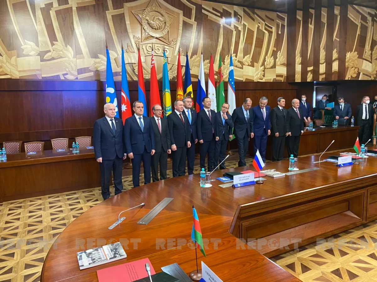 MDB çərçivəsində bir sıra sənədlər imzalanıb