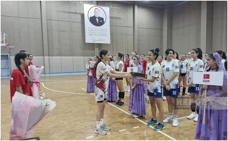 Voleybol üzrə Muxtariyyət kuboku uğrunda birincilik keçirilir