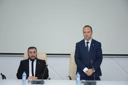 Leader of Turkish Jafarites: There is need for educated personnel in theology