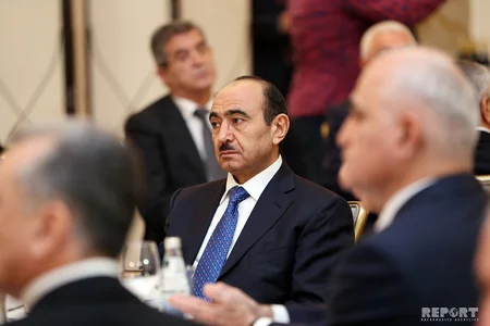 Bakıda Yeni Azərbaycan Partiyasının təşkilatçılığı ilə Möhtəşəm quruculuq: dünən, bu gün, sabah adlı konfrans keçirilib