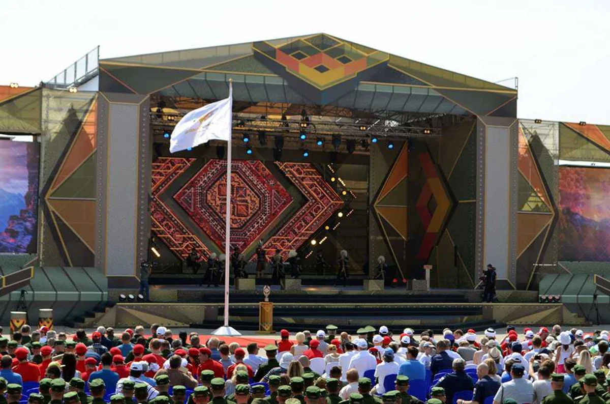 Azerbaijan Defense Ministry delegation on a visit to Moscow