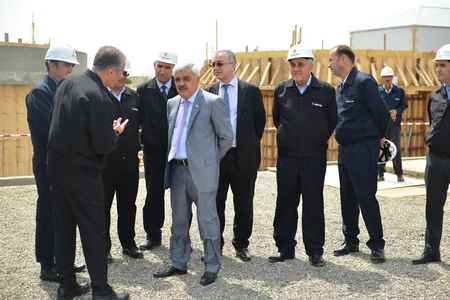 SOCAR prezidenti Etilen-Polietilen Zavodundakı təmir və modernizasiya işlərinin gedişi ilə tanış olub